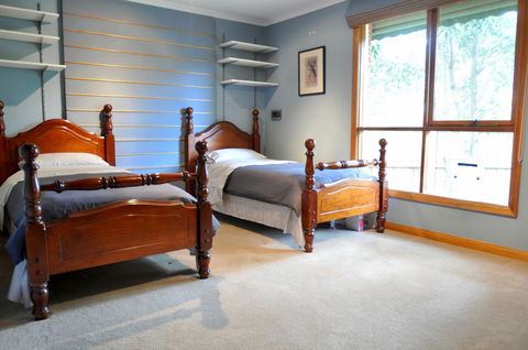 Crimea Retreat - Accommodation Australia 11