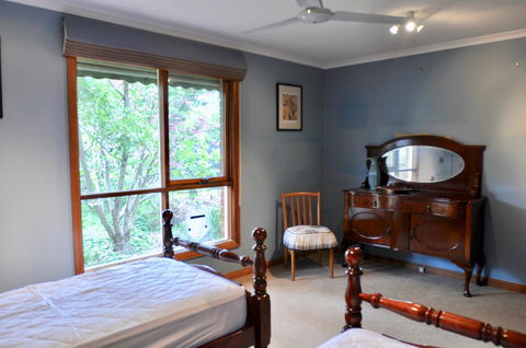 Crimea Retreat - Accommodation Australia 41