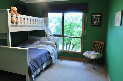 Crimea Retreat - Accommodation Australia 10