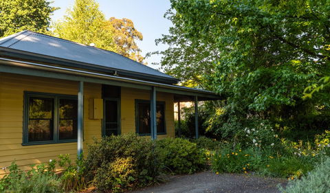 The Orchard House - Accommodation Australia 8