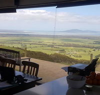One Tree Hill - Accommodation Australia