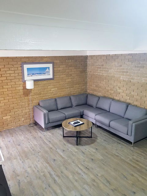 Tropicana Motor Inn - Local Tourism 25