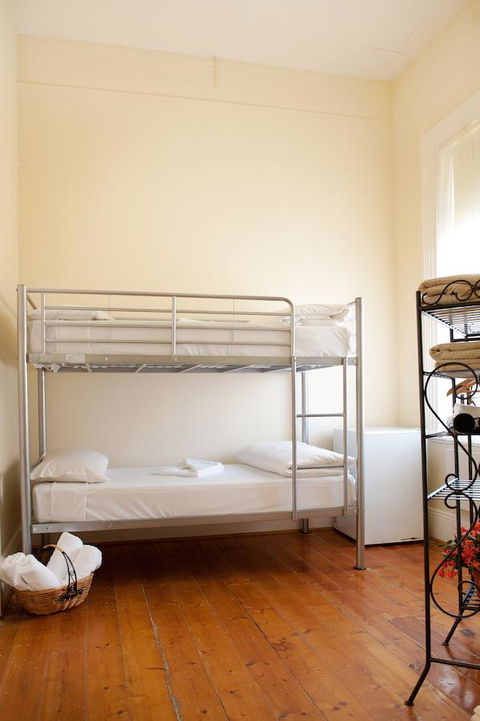 Hotel Claremont Guest House - Accommodation Australia 41