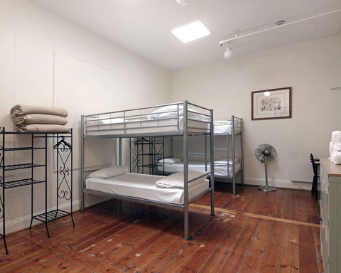 Hotel Claremont Guest House - Accommodation Australia 22