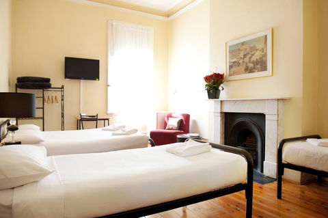 Hotel Claremont Guest House - Accommodation Australia 35