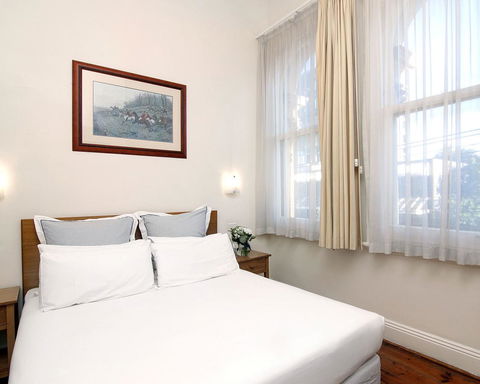 Hotel Claremont Guest House - Accommodation Australia 6