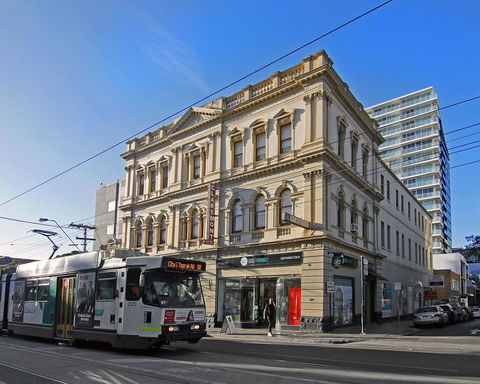 Hotel Claremont Guest House - Accommodation Australia 24