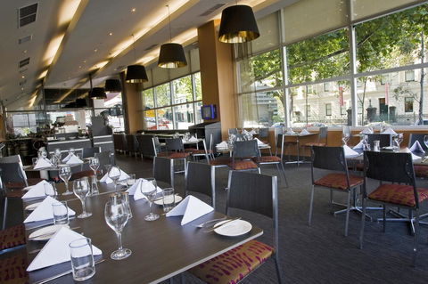 Clarion Suites Gateway - Local Tourism 25