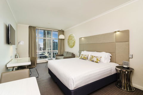 Clarion Suites Gateway - Local Tourism 11