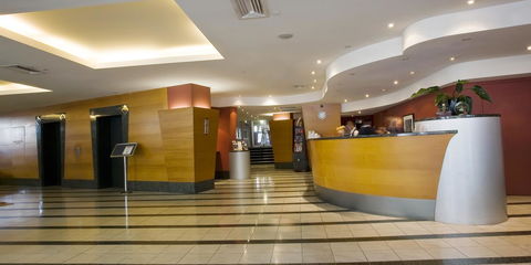 Clarion Suites Gateway - Local Tourism 17