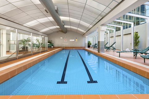 Clarion Suites Gateway - Local Tourism 5