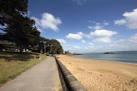 The Waves Apartments - Local Tourism 31