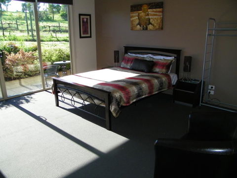 De\'Vine Escape - Accommodation Australia 4