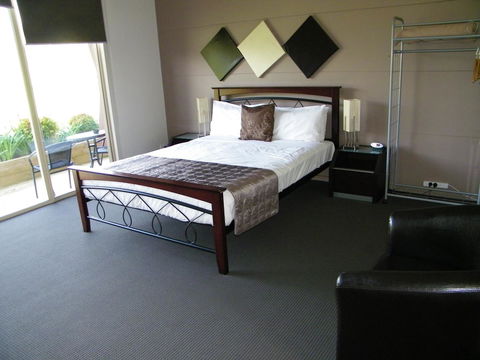 De\'Vine Escape - Accommodation Australia 17