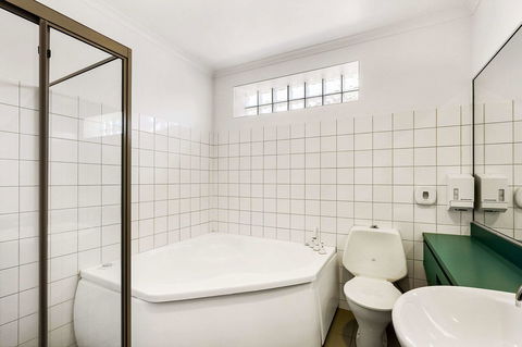Quality Inn & Suites Traralgon - Australia Shopping 16
