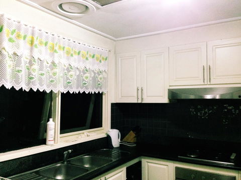 Doncaster Westfield Home Stay - Accommodation Australia 10