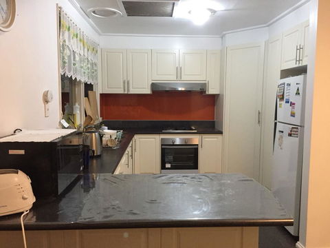 Doncaster Westfield Home Stay - Accommodation Australia 8