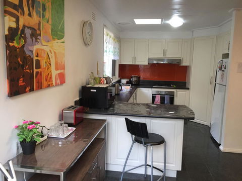 Doncaster Westfield Home Stay - Accommodation Australia 21