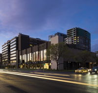 Pullman Melbourne Albert Park - Local Tourism