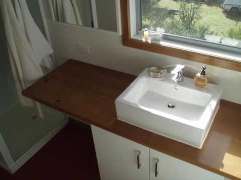 Aloha Ha Phillip Island - Accommodation Australia 21