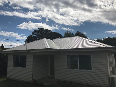 The Hill House - Accommodation Australia 7