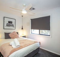 All Seasons Mildura Holiday Park - Bed n Breakfasts