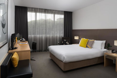Atura Dandenong - Accommodation Australia 1