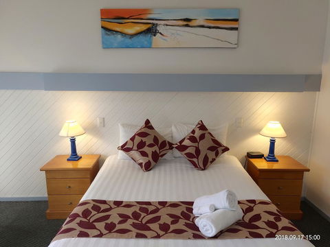 Coachman Motel And Holiday Units - Local Tourism 29