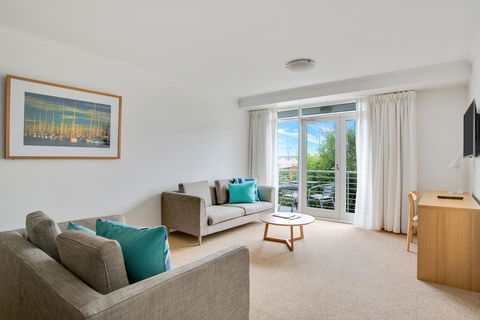 Aligned Corporate Residences Williamstown - Accommodation Australia 8
