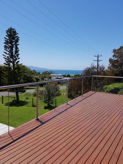 Beach Retreat Apartment Marengo - Accommodation Australia 0