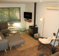 4 Autumn Grove - Accommodation Australia