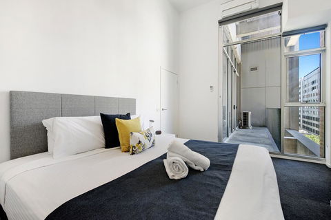 ULTIQA Little Collins (located At The Hero Apartment Building) - Local Tourism 22
