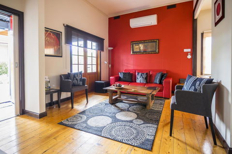 Azen Haven - Accommodation Australia 4