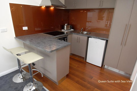 Seascape Accommodation - Local Tourism 5