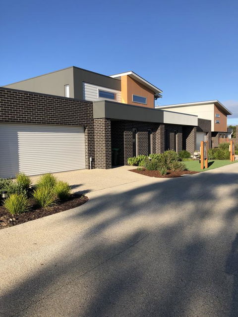 Escape On Birch - Local Tourism 35