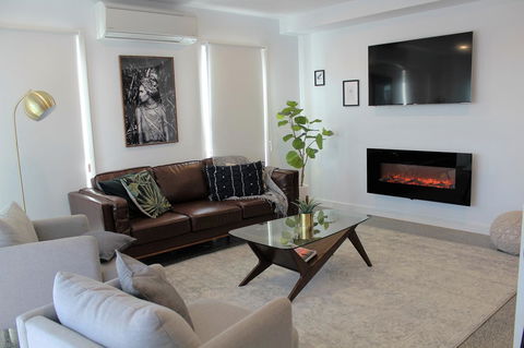 Escape On Birch - Local Tourism 26