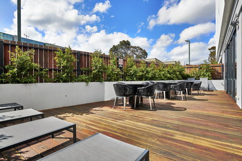 Melbourne Knox Central Apartment Hotel Official - Accommodation Australia 17