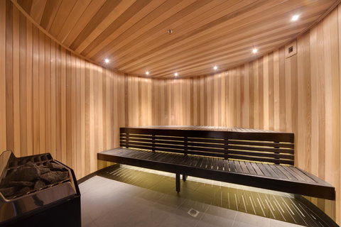 IFSuites (IFSTAYS) North Apartment - Bed n Breakfasts 35