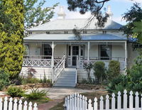 Book Maldon Accommodation Vacations Accommodation Australia Accommodation Australia