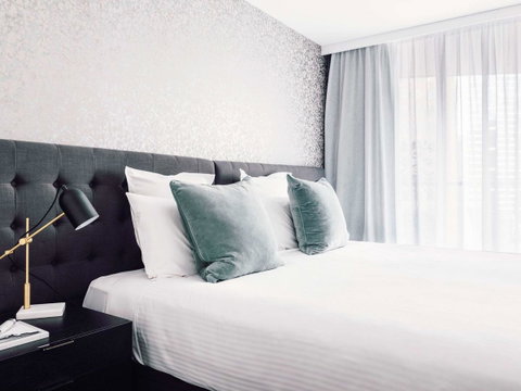 Quay West Suites Melbourne - Accommodation Australia 35
