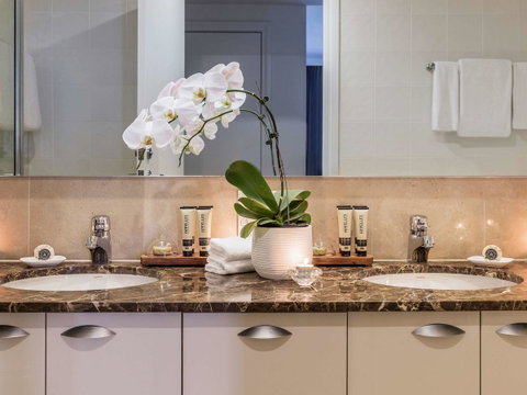 Quay West Suites Melbourne - Accommodation Australia 29