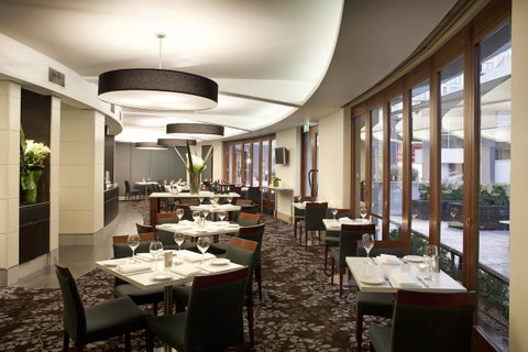 Quay West Suites Melbourne - Accommodation Australia 21