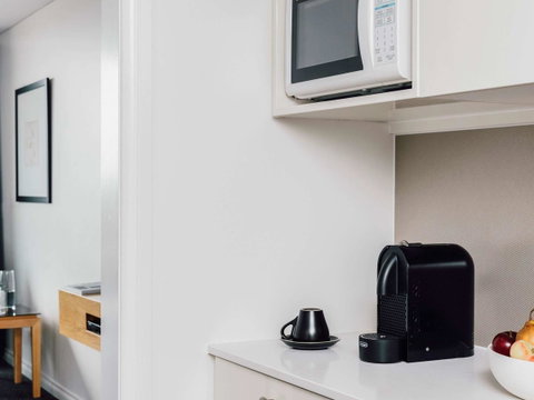 Quay West Suites Melbourne - Accommodation Australia 41