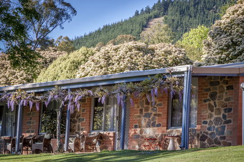 Bright Mystic Valley - Accommodation Australia 24