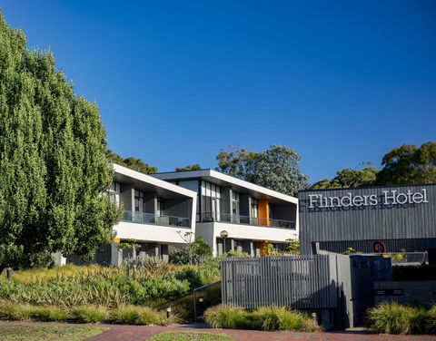 Quarters At Flinders Hotel - Accommodation Australia 5