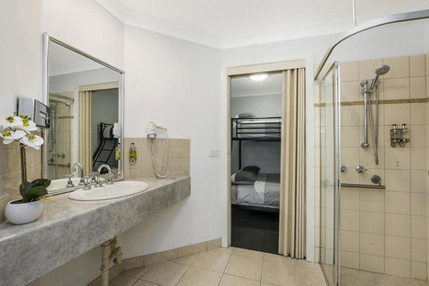 Apartments 521 - Accommodation Australia 10