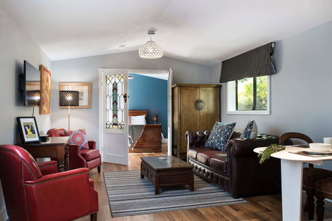 The Blue Barn - Australia Shopping 3