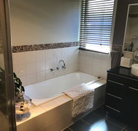 The Booville Hotel - Accommodation Australia