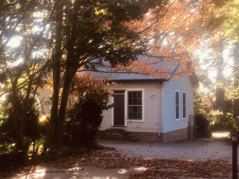 The Bundanoon Guest House - Australia Shopping 2