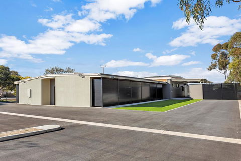 The Bunkhouse - Accommodation Australia 2